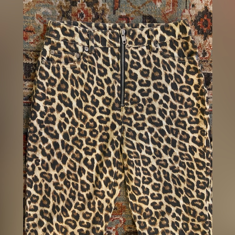 Forever 21 Cheetah print jeans
